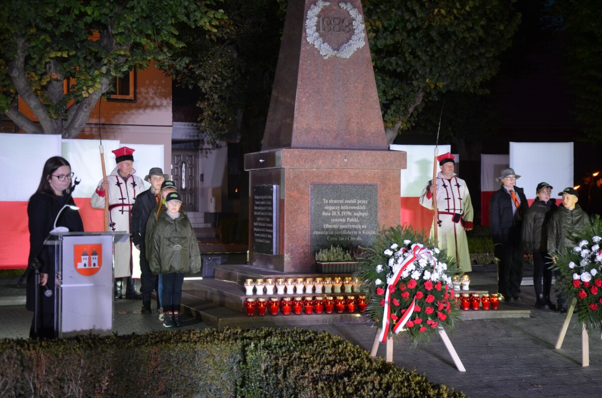 Obchody 20 Października W Książu Wlkp. Fot. Ck Książ Wlkp 9