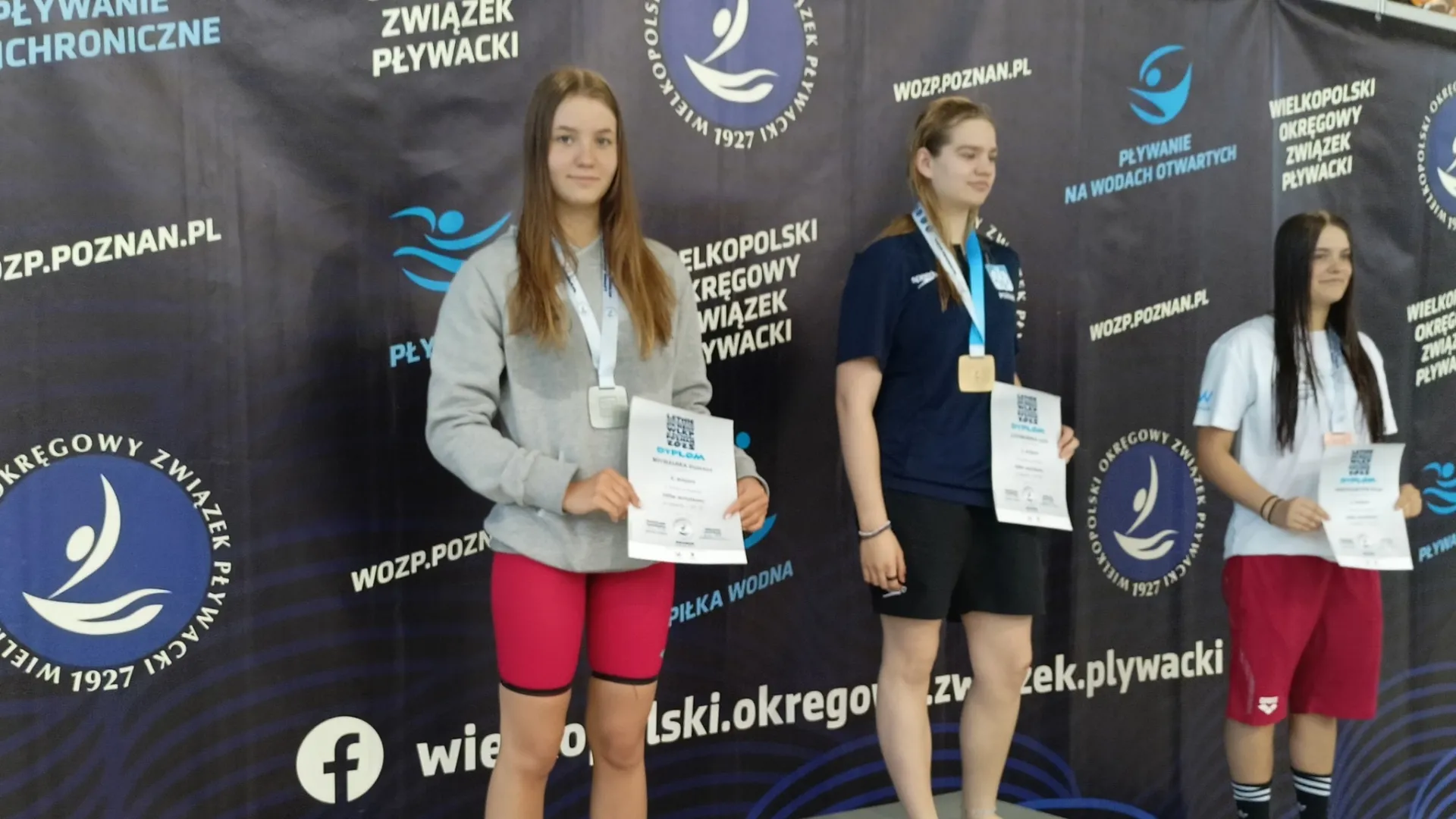 Pływacy Wodnika Śrem z medalami na Letnich Mistrzostwach Okręgu Wielkopolskiego / zdjęcie: Wodnik Śrem