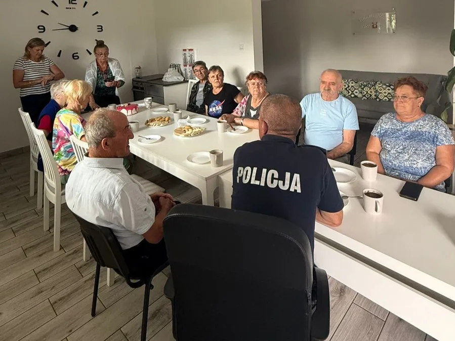 Seniorzy bezpieczeństwo